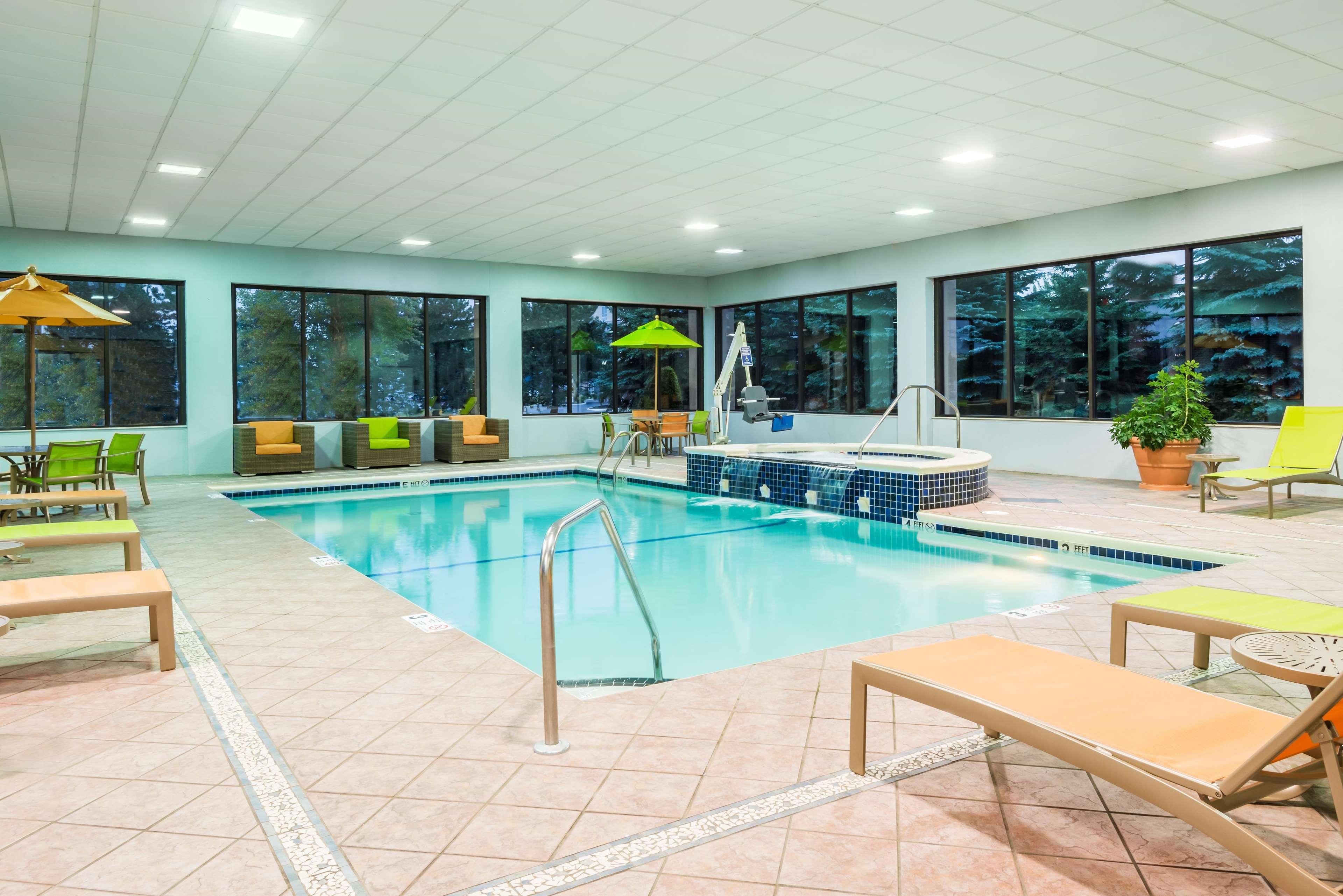 Hampton Inn Buffalo-Airport Galleria Mall Чіктоваґа Екстер'єр фото