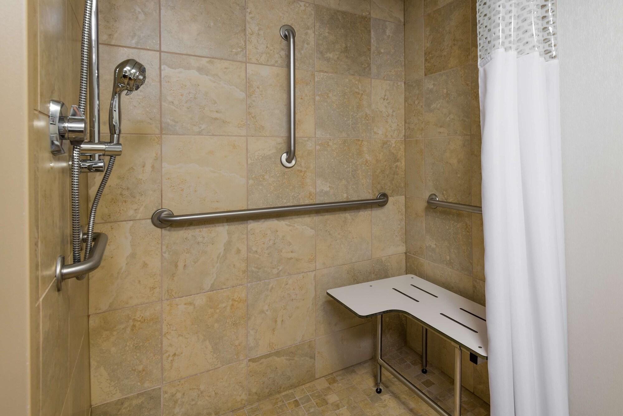 Hampton Inn Buffalo-Airport Galleria Mall Чіктоваґа Екстер'єр фото