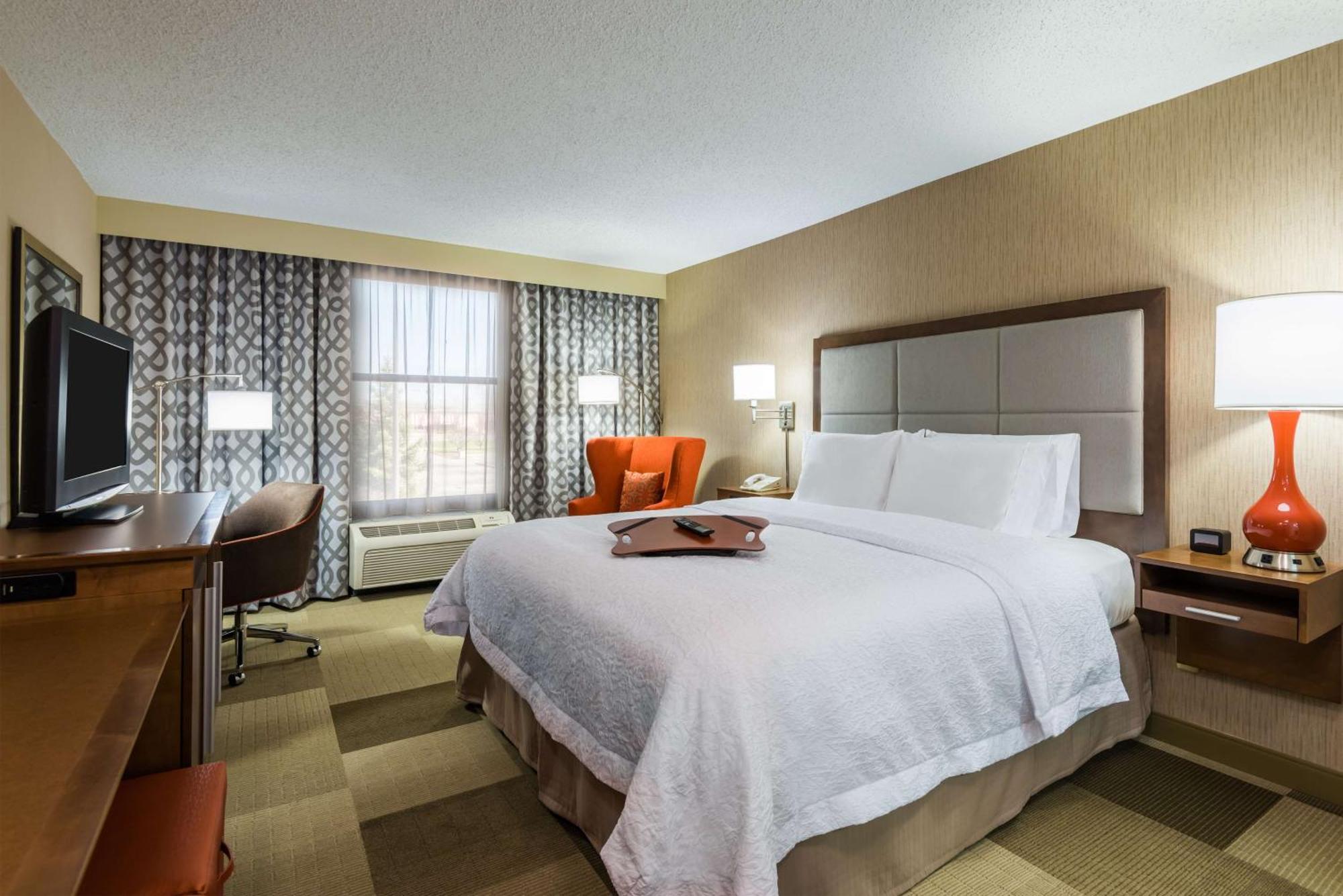 Hampton Inn Buffalo-Airport Galleria Mall Чіктоваґа Екстер'єр фото
