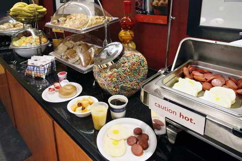 Hampton Inn Buffalo-Airport Galleria Mall Чіктоваґа Екстер'єр фото